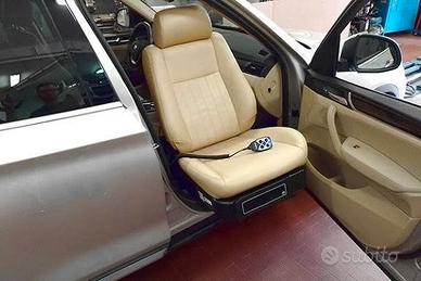 sedile auto per disabili 