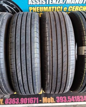 4 gomme usate 215 60 17 96h Goodyear estive