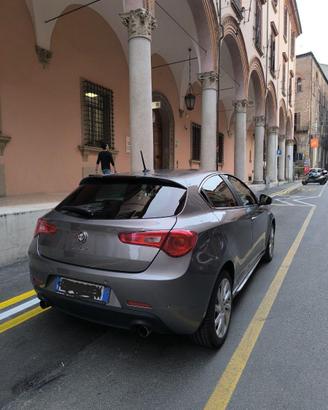 ALFA ROMEO GIULIETTA 2.0 JTDM DISTINCTIVE 170 CV