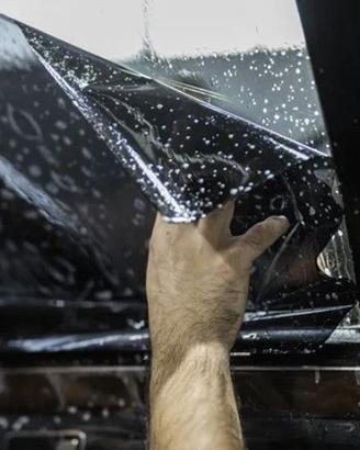 OSCURAMENTO VETRI AUTO – PELLICOLE PROFESSIONALI (