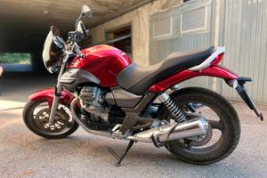 Moto Guzzi Breva 750 I.E., km. 9.000