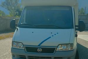 Camper semi integrale Adriatik