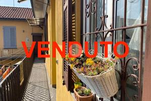 MONOLOCALE A BUSSERO