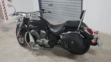 Honda Shadow VT 750 C2