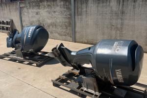 Coppia motori fuoribordo YAMAHA F250 AETX