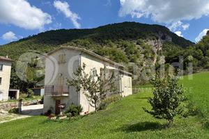 Casa Indipendente Scheggia e Pascelupo