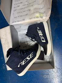 Scarpe moto dainese