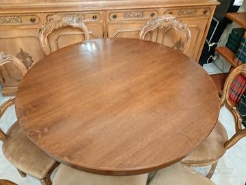 Tavolo rotondo allungabile artigianale.