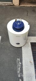 Scaldabagno elettrico Ariston