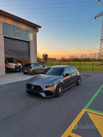 Mercedes A45S AMG