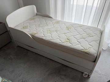 Letto per bambini con cassetto