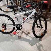 Bicicletta BTWIN Rockrider 300 24"