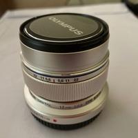 Obiettivo olympus pro 12 mm