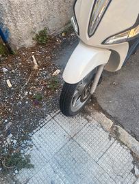 scooter Liberty 150