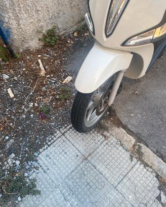 scooter Liberty 150