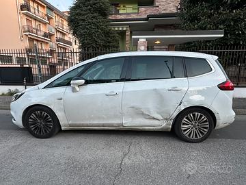 Opel Zafira Tourer