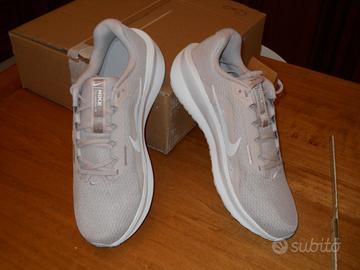 Paio Scarpe NIKE misura 43 Nuove