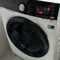 Lavatrice/Asciugatrice AEG Serie 9000