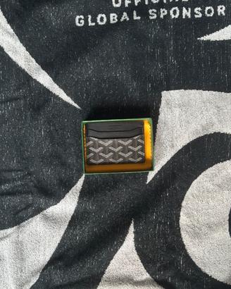 portacarte nero elegante