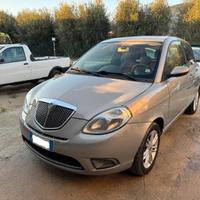 Lancia Ypsilon 1.2 Argento