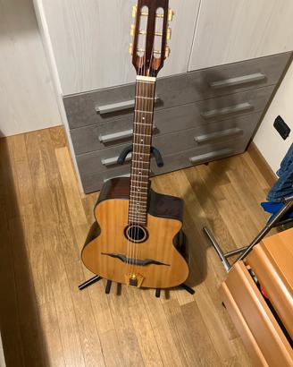 CHITARRA MANOUCHE