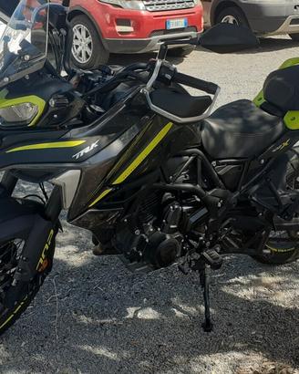 Benelli TRK 702X 2024 - 700CC LB AUTOMOBILI