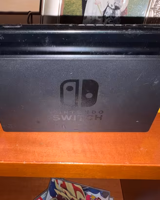 Nintendo Switch 1 + Pro Controller + 2 joycon