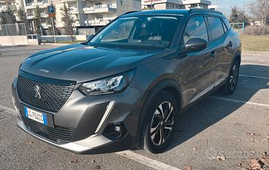 Peugeot 2008 2021 1.5 BlueHDi 110 CV Allure Pack –