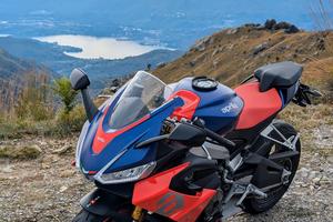 Aprilia RS660 2021  Lava Red 