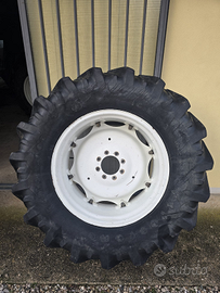 Gomme complete New Holland