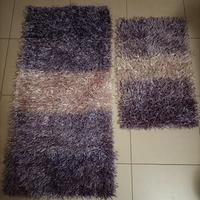 Coppia di tappeti a pelo lungo viola