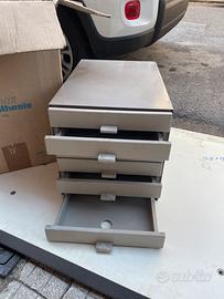 Cassettiere da scrivania