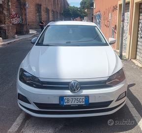 VOLKSWAGEN POLO comfortline