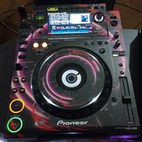 cdj Pioneer 2000 + mixer reloop RMX 60 