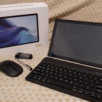 Tablet con tastiera e accessori 