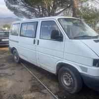 Volkswagen Caravelle/Multivan Caravelle 2.5 TDI/10