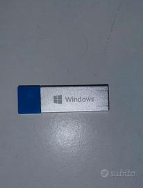 Licenza UFFICIALE "Windows 10 Pro (32/64 bit)"