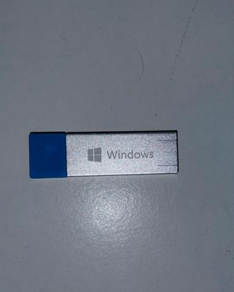 Licenza UFFICIALE "Windows 10 Pro (32/64 bit)"