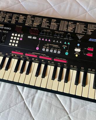 Yamaha PSS-590, 1990 AWM Synth keyboard, 49 keys.