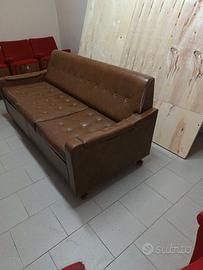 Divano letto anni 60 