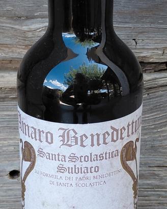 bottiglia vintage amaro benedettino collezione 