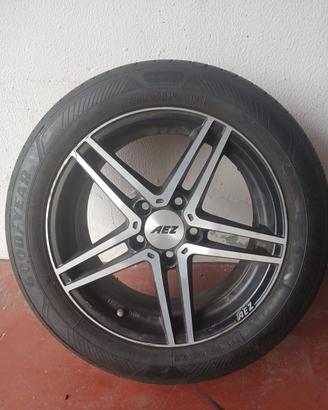 4 cerchi in lega AEZ 15” con gomme goodyear