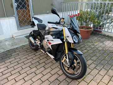 Bmw s 1000 r 2015