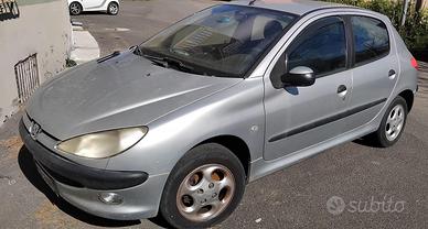 peugeot 206 xt 5 porte 1400 hdi USATA