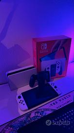 NINTENDO SWITCH OLED BIANCA