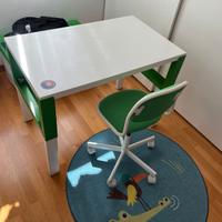 Scrivania regolabile IKEA PÅHL + sedia girevole ÖR