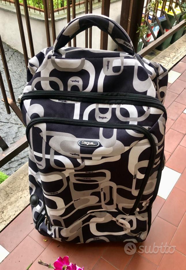 Valigia segue Vendita in Abbigliamento e accessori