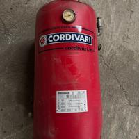 Accumulatore serbatoio acqua sanitaria termosifoni