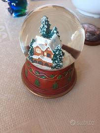 Decorazione Natalizia con carillon. 