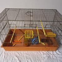 Gabbietta per uccelli completa di accessori 